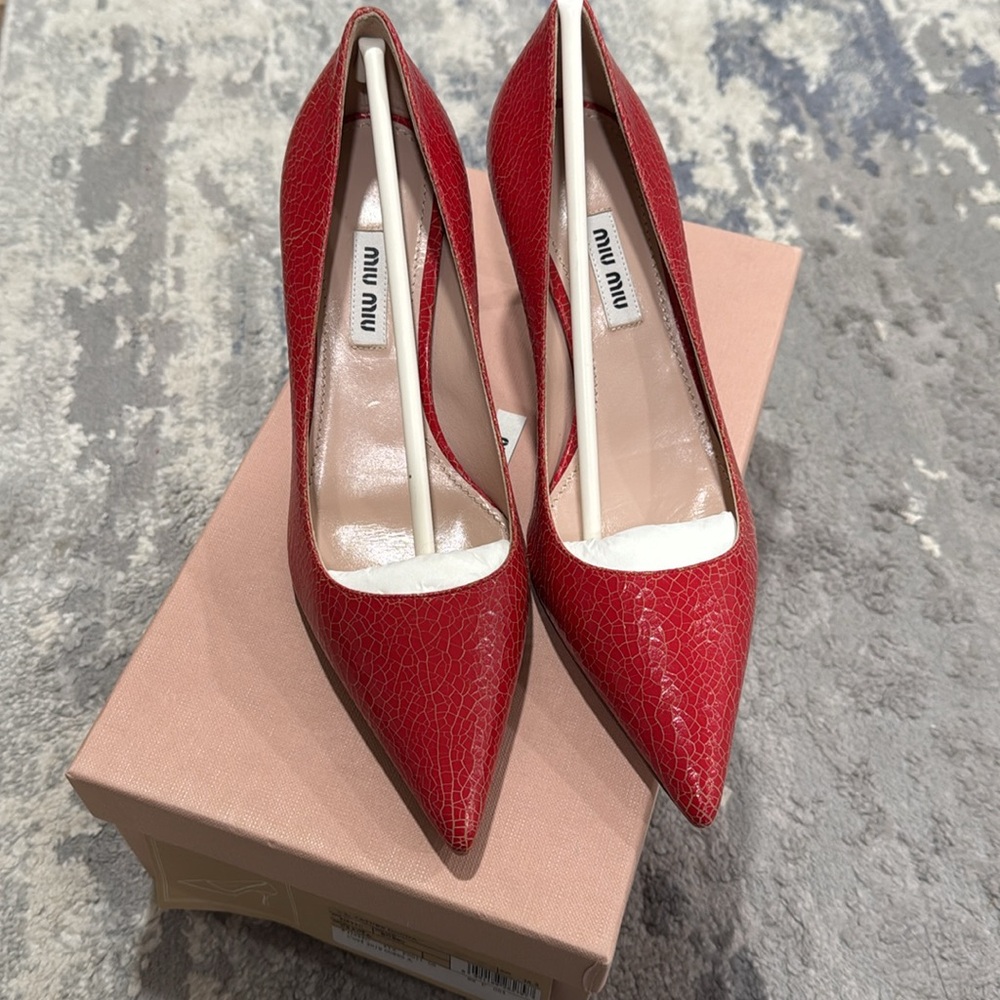 Miu Miu Leather heels ❤️